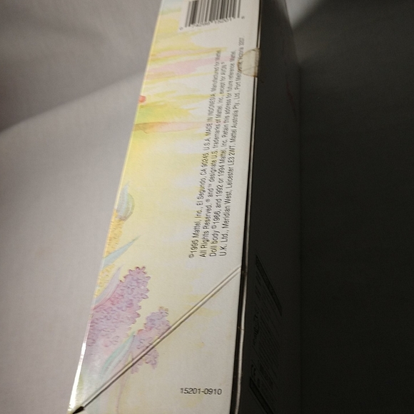 Vintage Avon Barbie 1995 Spring Blossom Barbie Doll - Picture 4 of 11